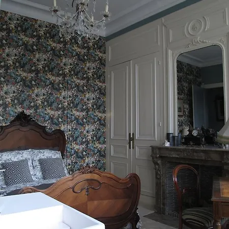 La Bourgogne En Bed and Breakfast 2*